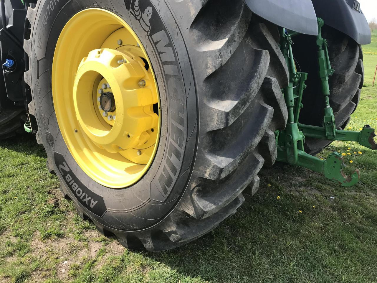 Трактор John Deere 7R 350: снимка 14