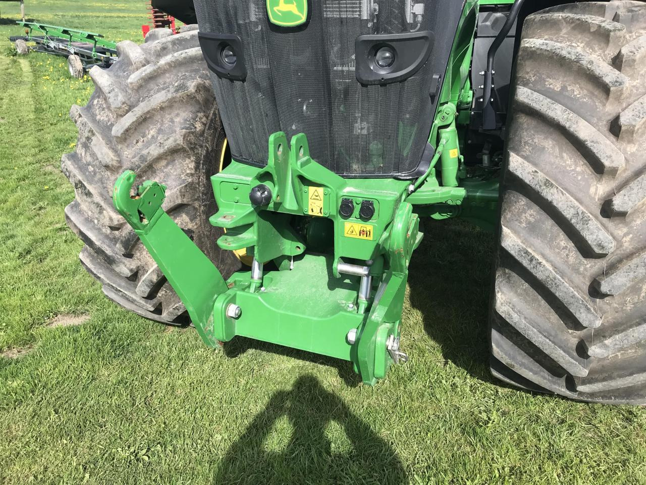 John Deere 7R 350 - Трактор: снимка 4 John Deere 7R 350 - Трактор: снимка 4