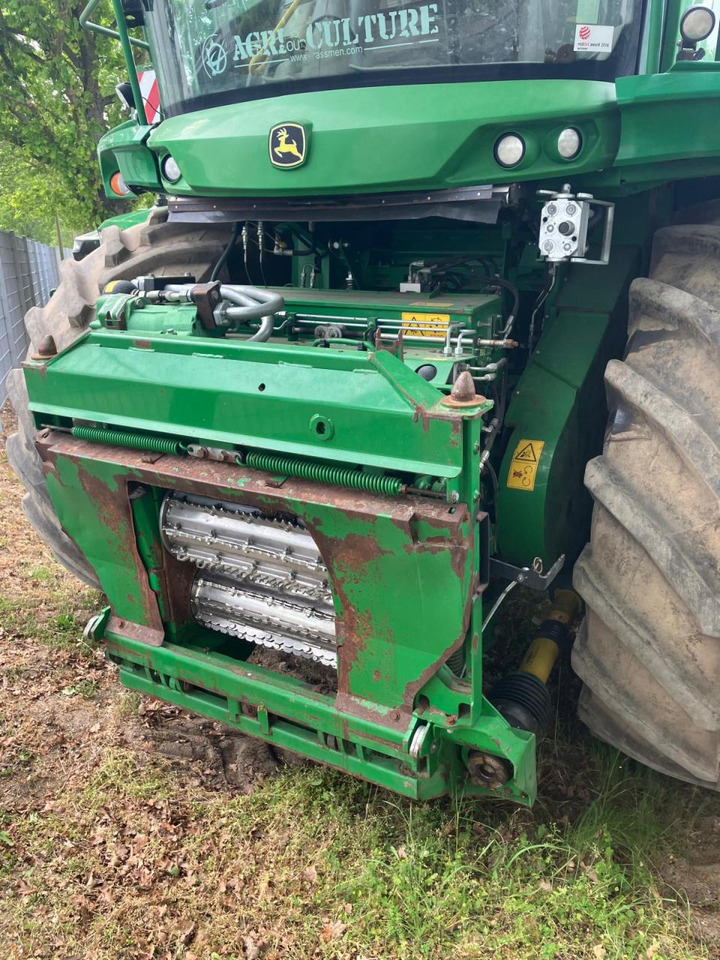 John Deere 8500 - Силажокомбайн: снимка 3 John Deere 8500 - Силажокомбайн: снимка 3