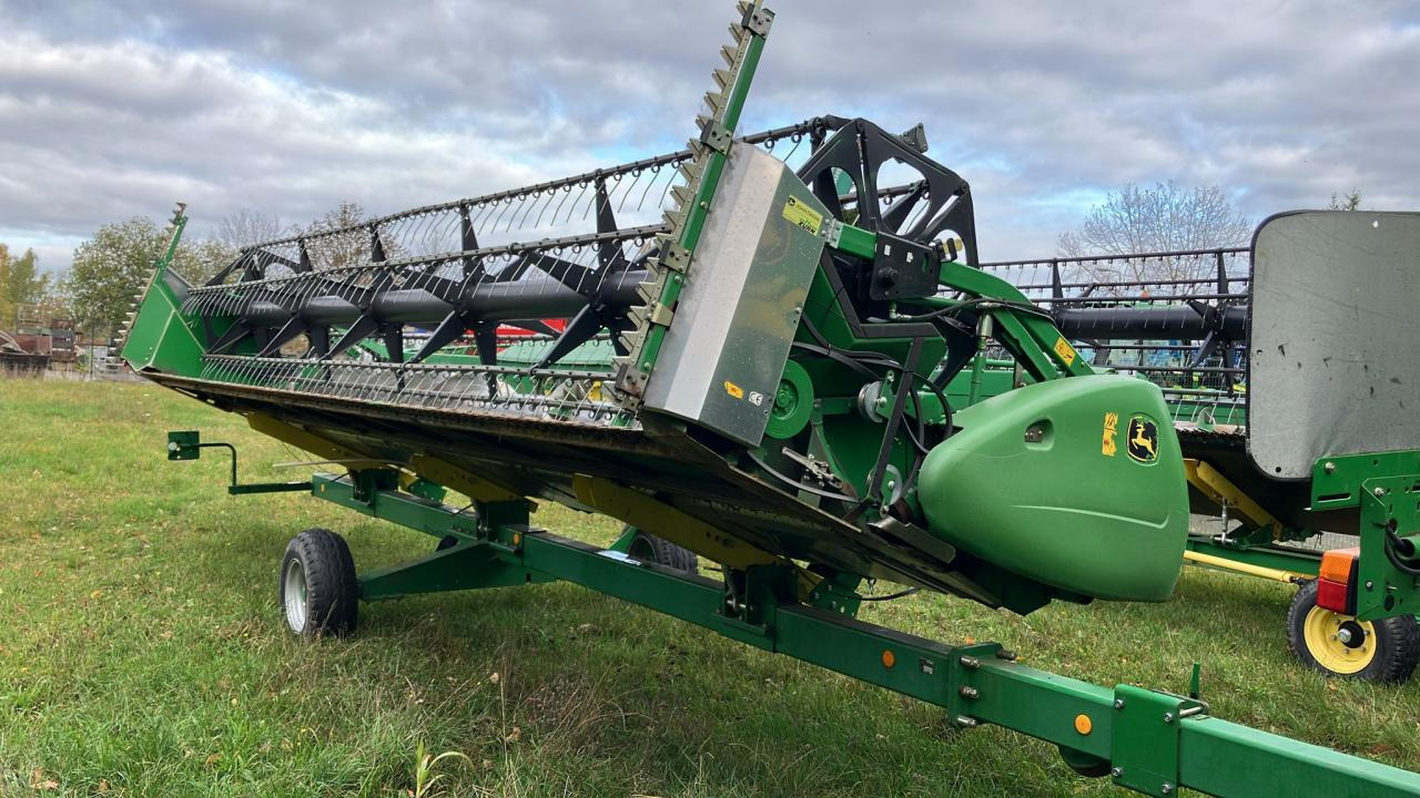 Зърнокомбайн John Deere C 670: снимка 9