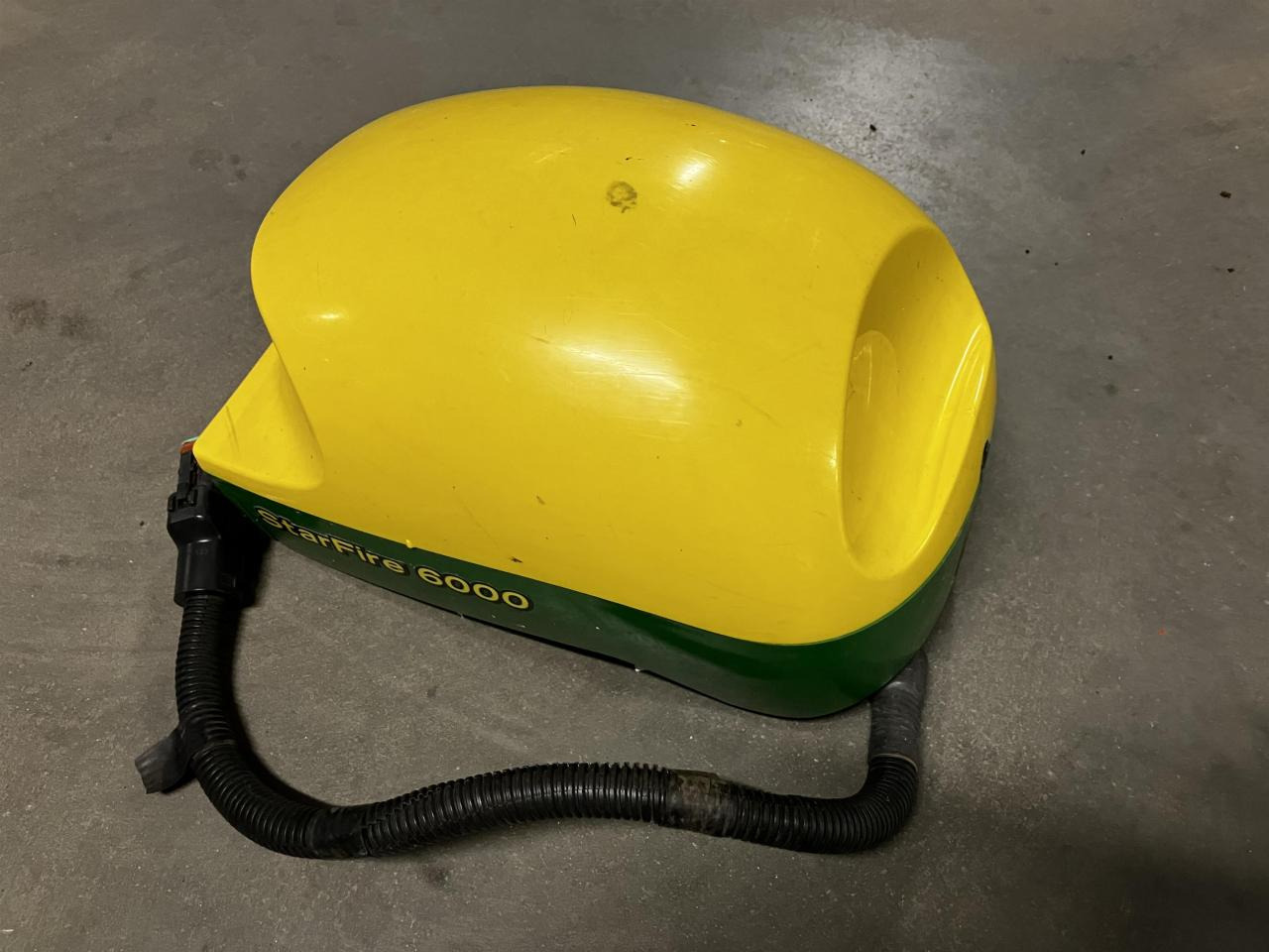 John Deere SF6000 - Навигационна система за Селскостопанска техника: снимка 1 John Deere SF6000 - Навигационна система за Селскостопанска техника: снимка 1