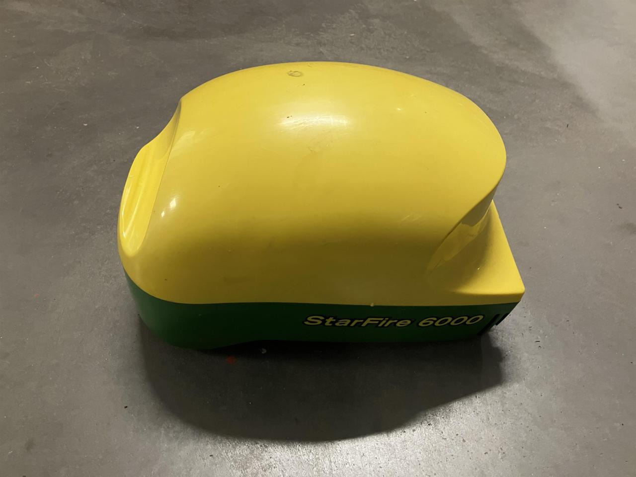 John Deere SF6000 - Навигационна система за Селскостопанска техника: снимка 2 John Deere SF6000 - Навигационна система за Селскостопанска техника: снимка 2