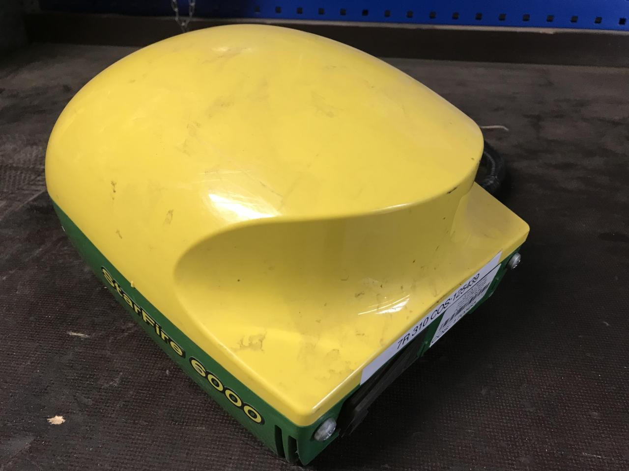 John Deere SF6000 - Навигационна система за Селскостопанска техника: снимка 4 John Deere SF6000 - Навигационна система за Селскостопанска техника: снимка 4