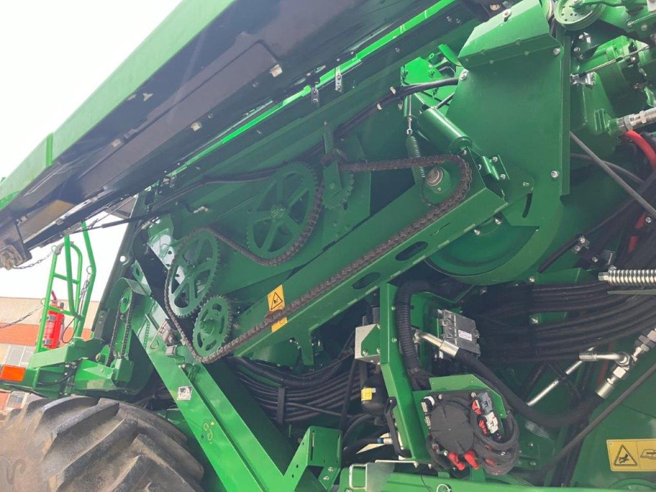 Зърнокомбайн John Deere T560 Hillmaster: снимка 12