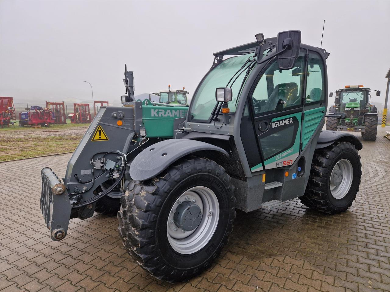 Kramer KT557 - Телескопичен товарач: снимка 2 Kramer KT557 - Телескопичен товарач: снимка 2