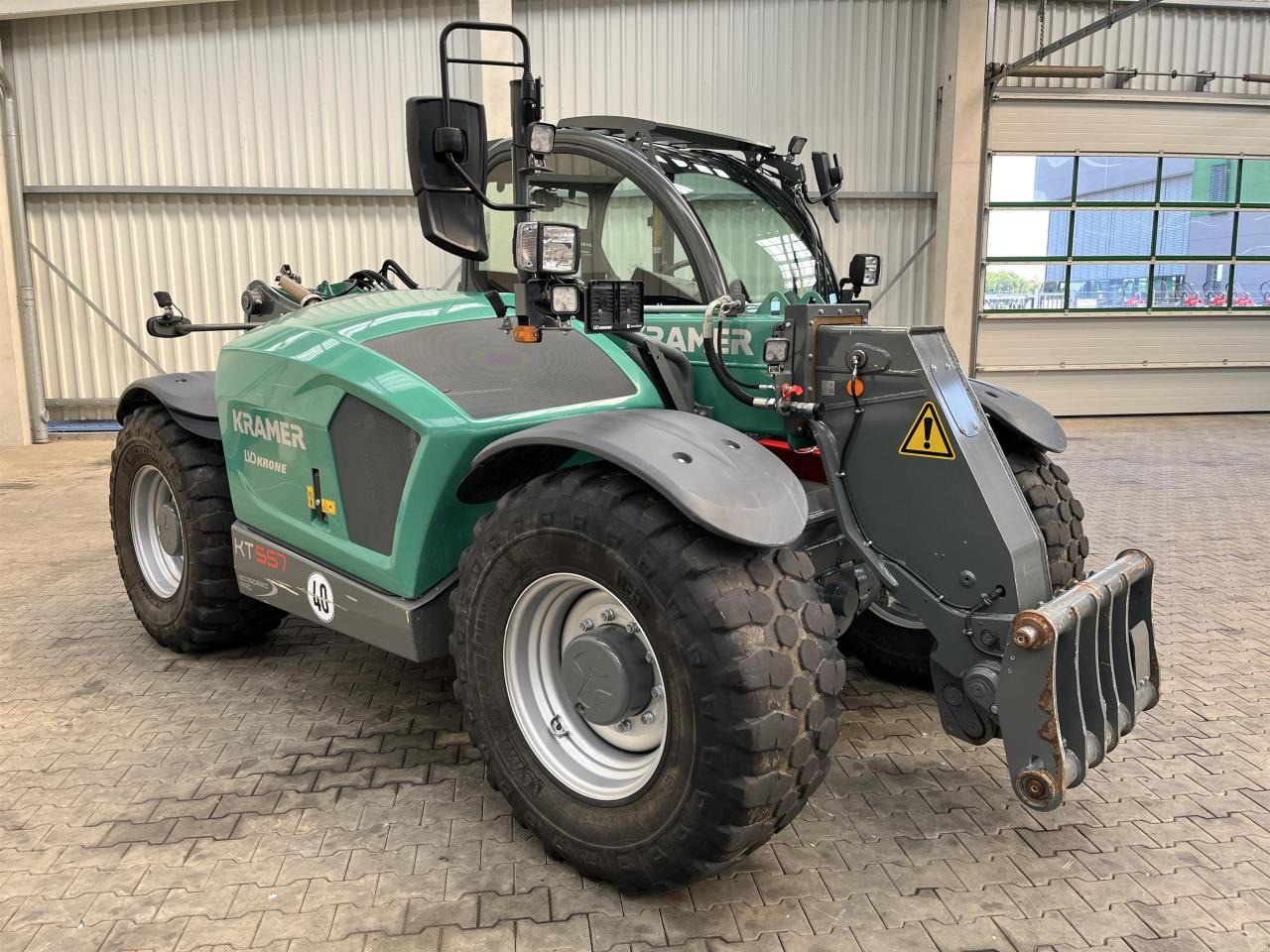 Kramer KT557 - Телескопичен товарач: снимка 2 Kramer KT557 - Телескопичен товарач: снимка 2