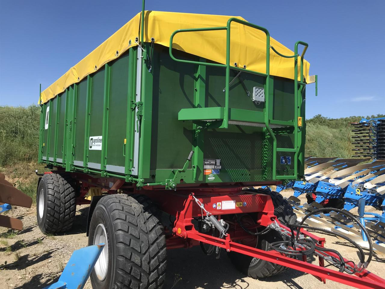 Kröger HKD 302 - Самосвал ремарке: снимка 1 Kröger HKD 302 - Самосвал ремарке: снимка 1