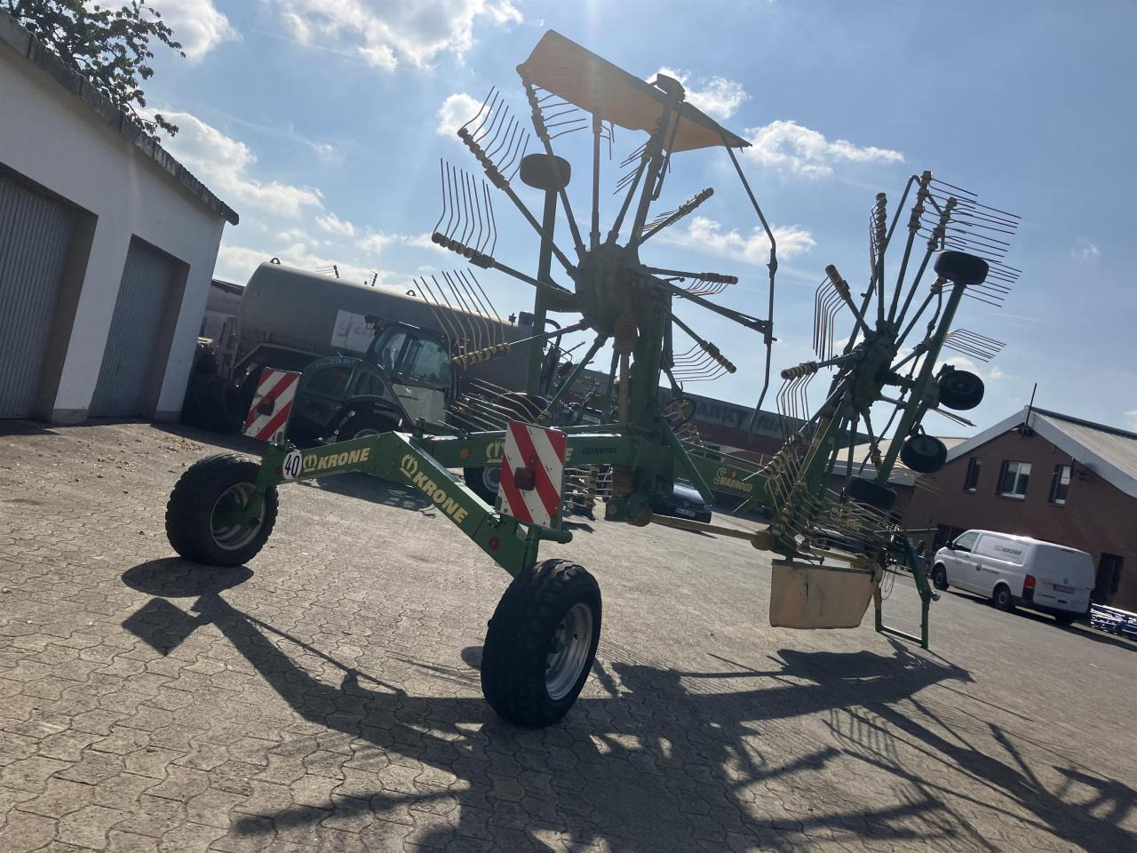 Krone SWADRO 810 - Гребло/ Сенообръщачка: снимка 5 Krone SWADRO 810 - Гребло/ Сенообръщачка: снимка 5