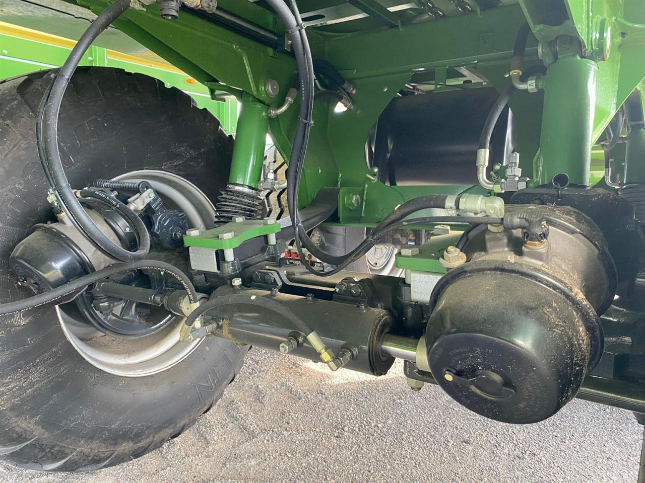 Krone TX 460 D - Селскостопанско ремарке самосвал: снимка 4 Krone TX 460 D - Селскостопанско ремарке самосвал: снимка 4