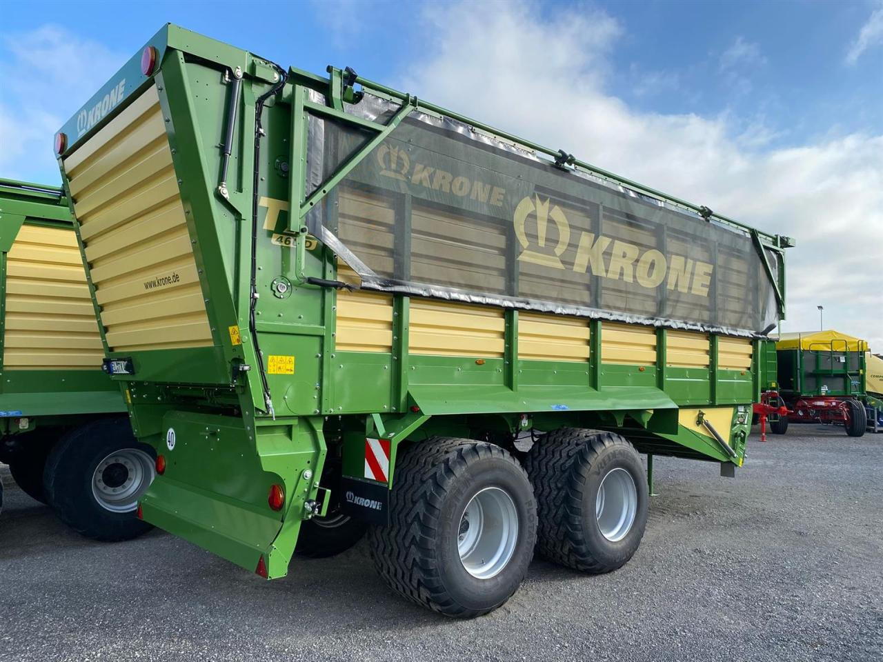 Krone TX 460 D - Селскостопанско ремарке самосвал: снимка 2 Krone TX 460 D - Селскостопанско ремарке самосвал: снимка 2