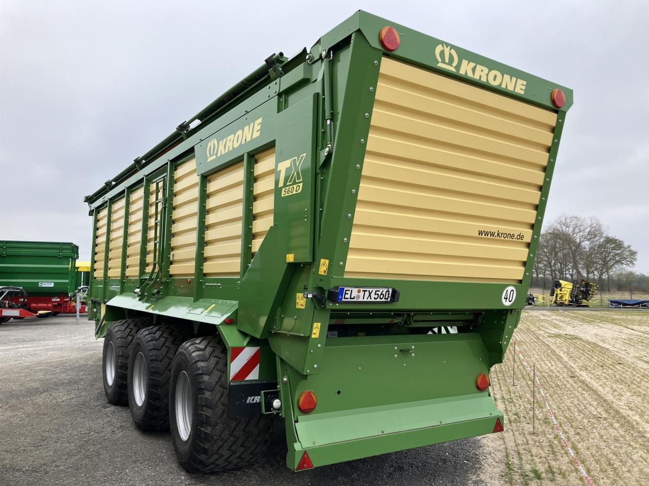 Krone TX 560 D - Саморазтоварващо се ремарке: снимка 4 Krone TX 560 D - Саморазтоварващо се ремарке: снимка 4