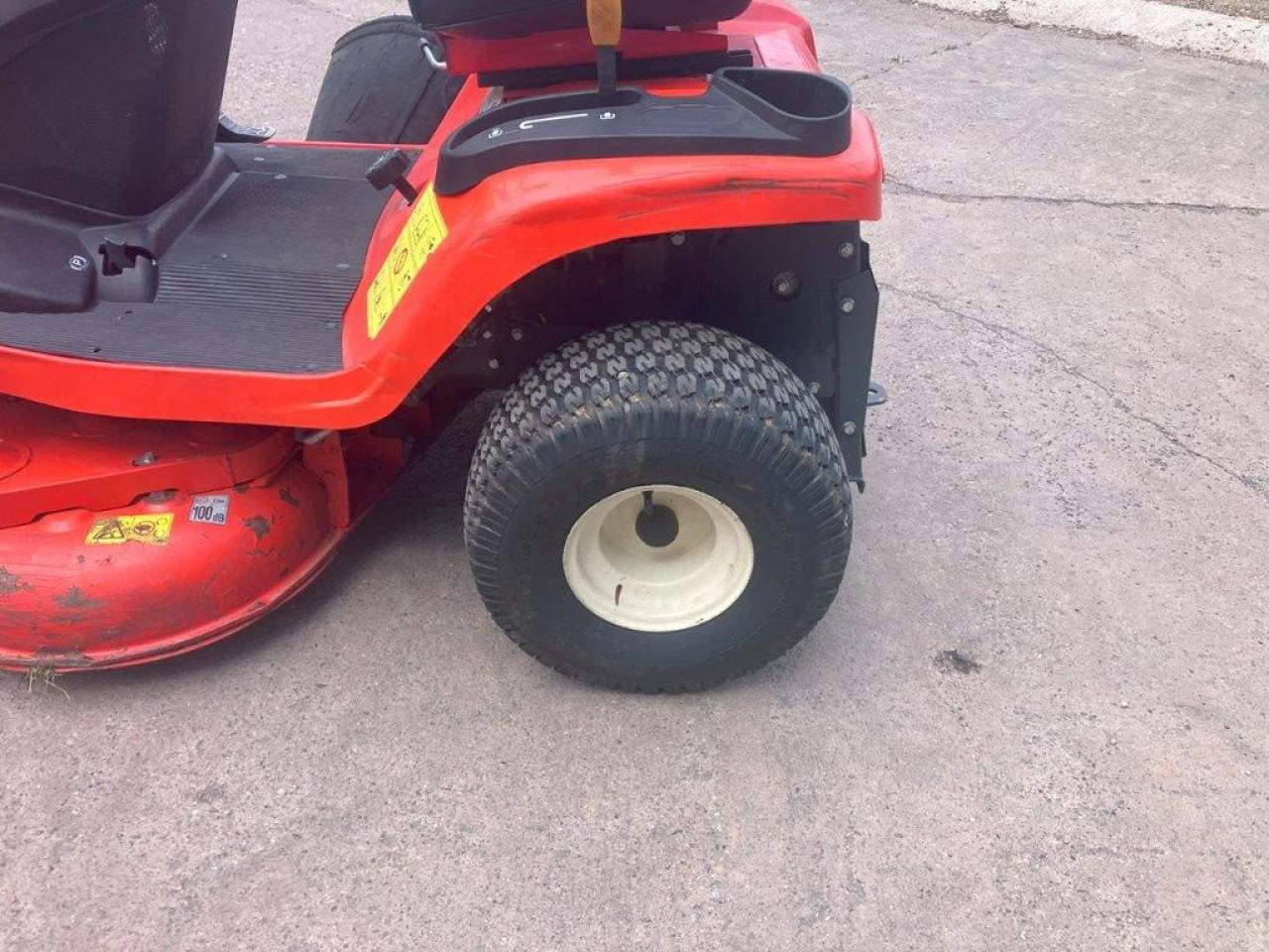 Kubota GR1600-ID-II - Косачка за трева: снимка 5 Kubota GR1600-ID-II - Косачка за трева: снимка 5