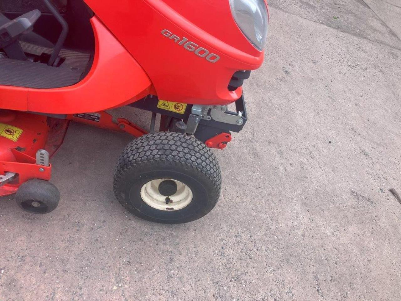 Kubota GR1600-ID-II - Косачка за трева: снимка 4 Kubota GR1600-ID-II - Косачка за трева: снимка 4