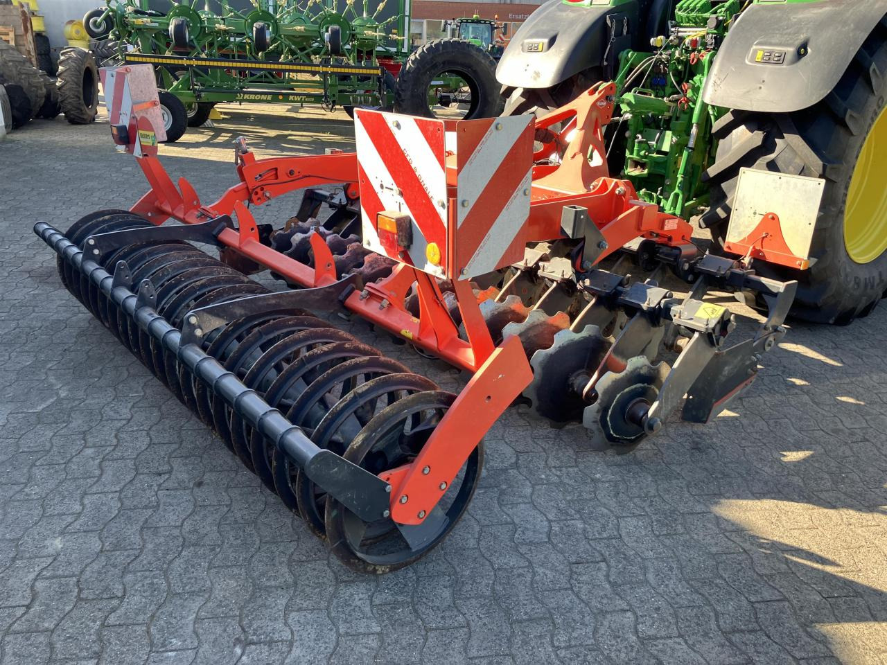 Kuhn 303 - Дискова брана: снимка 5 Kuhn 303 - Дискова брана: снимка 5