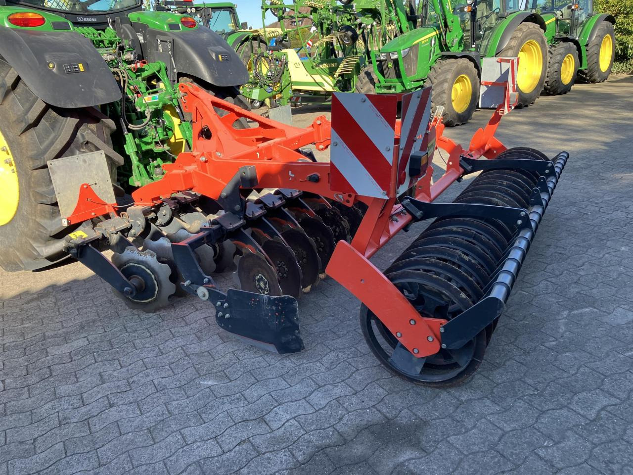 Kuhn 303 - Дискова брана: снимка 4 Kuhn 303 - Дискова брана: снимка 4