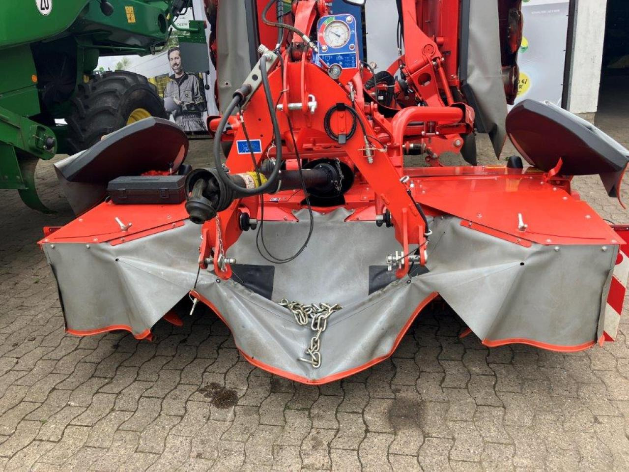 Kuhn FC9330 RA - Косачка: снимка 3 Kuhn FC9330 RA - Косачка: снимка 3