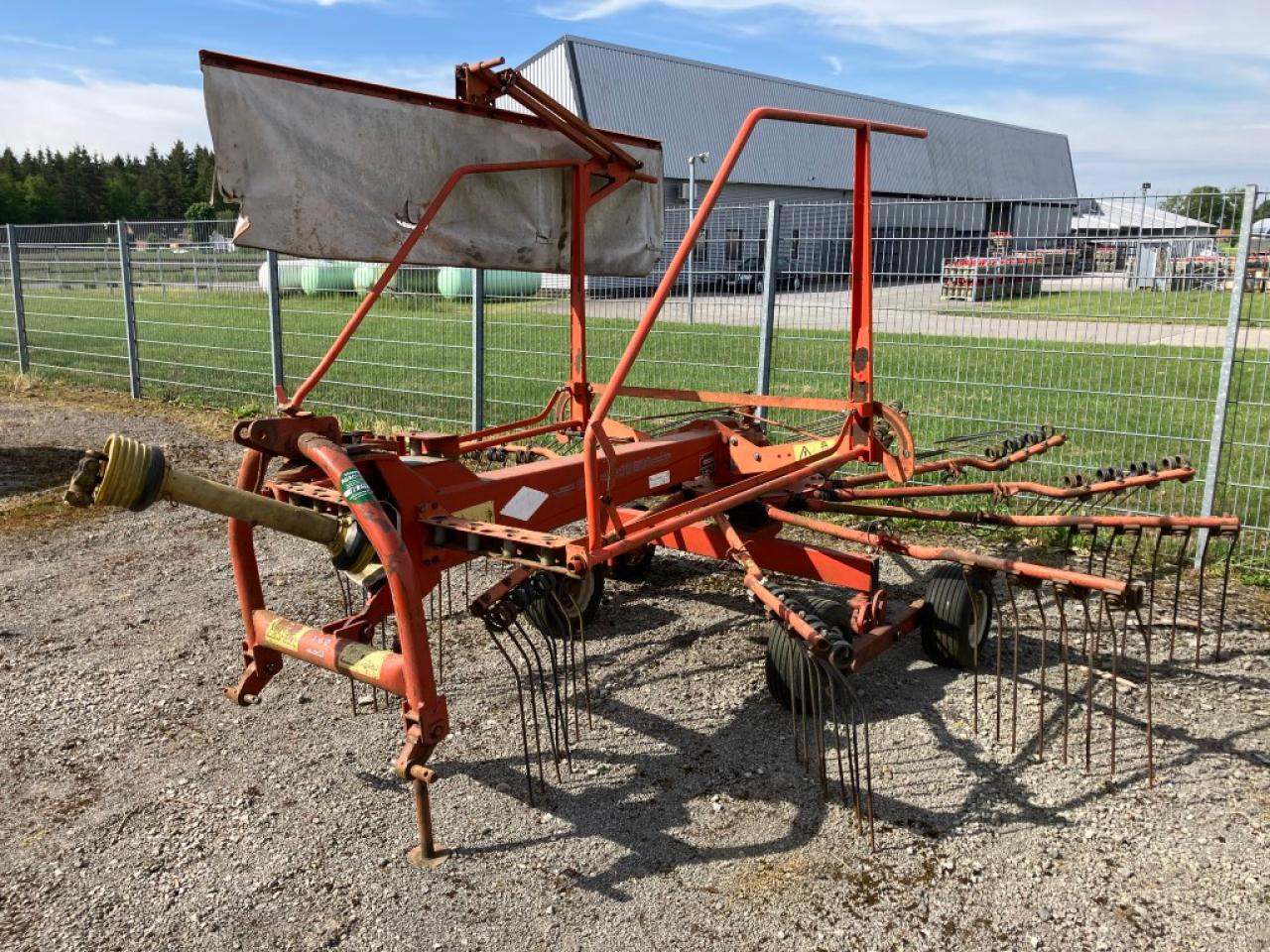 Kuhn GA 4311 GM - Гребло/ Сенообръщачка: снимка 1 Kuhn GA 4311 GM - Гребло/ Сенообръщачка: снимка 1