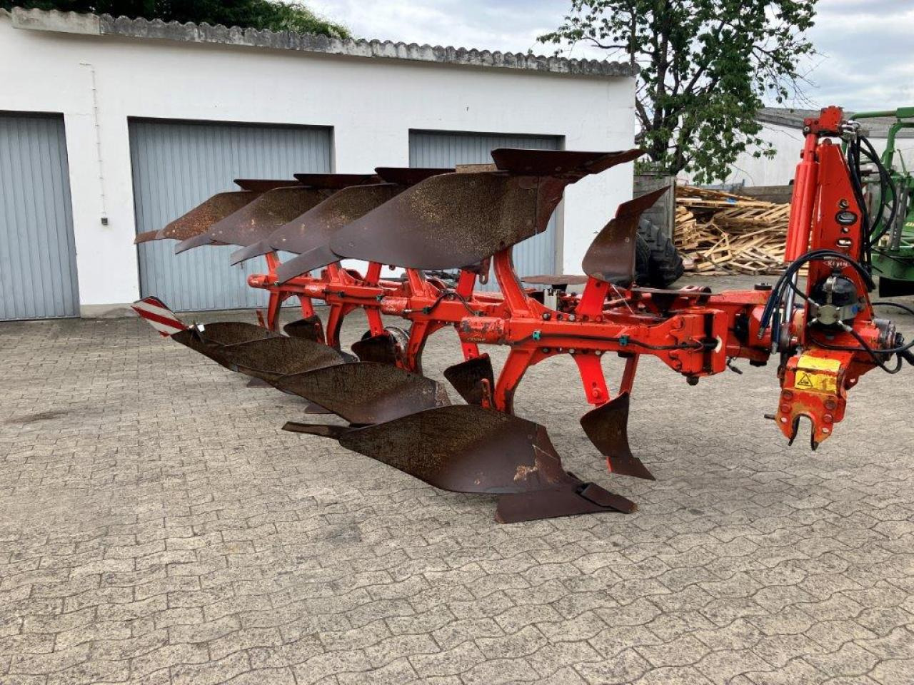 Kuhn Varimaster - Плуг: снимка 1 Kuhn Varimaster - Плуг: снимка 1