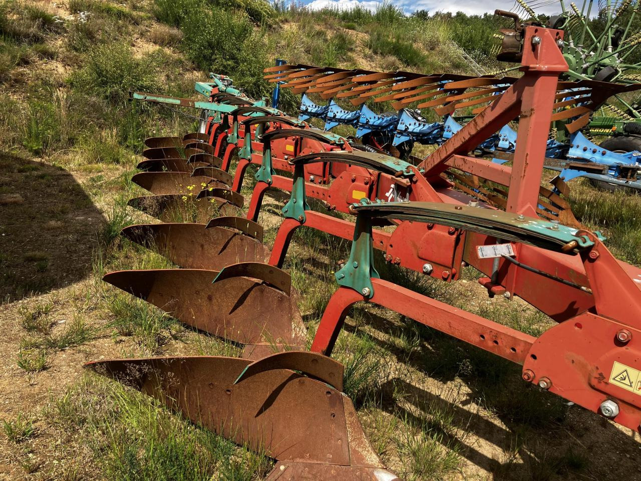 Kverneland BE-KKBE-100 - Плуг: снимка 4 Kverneland BE-KKBE-100 - Плуг: снимка 4