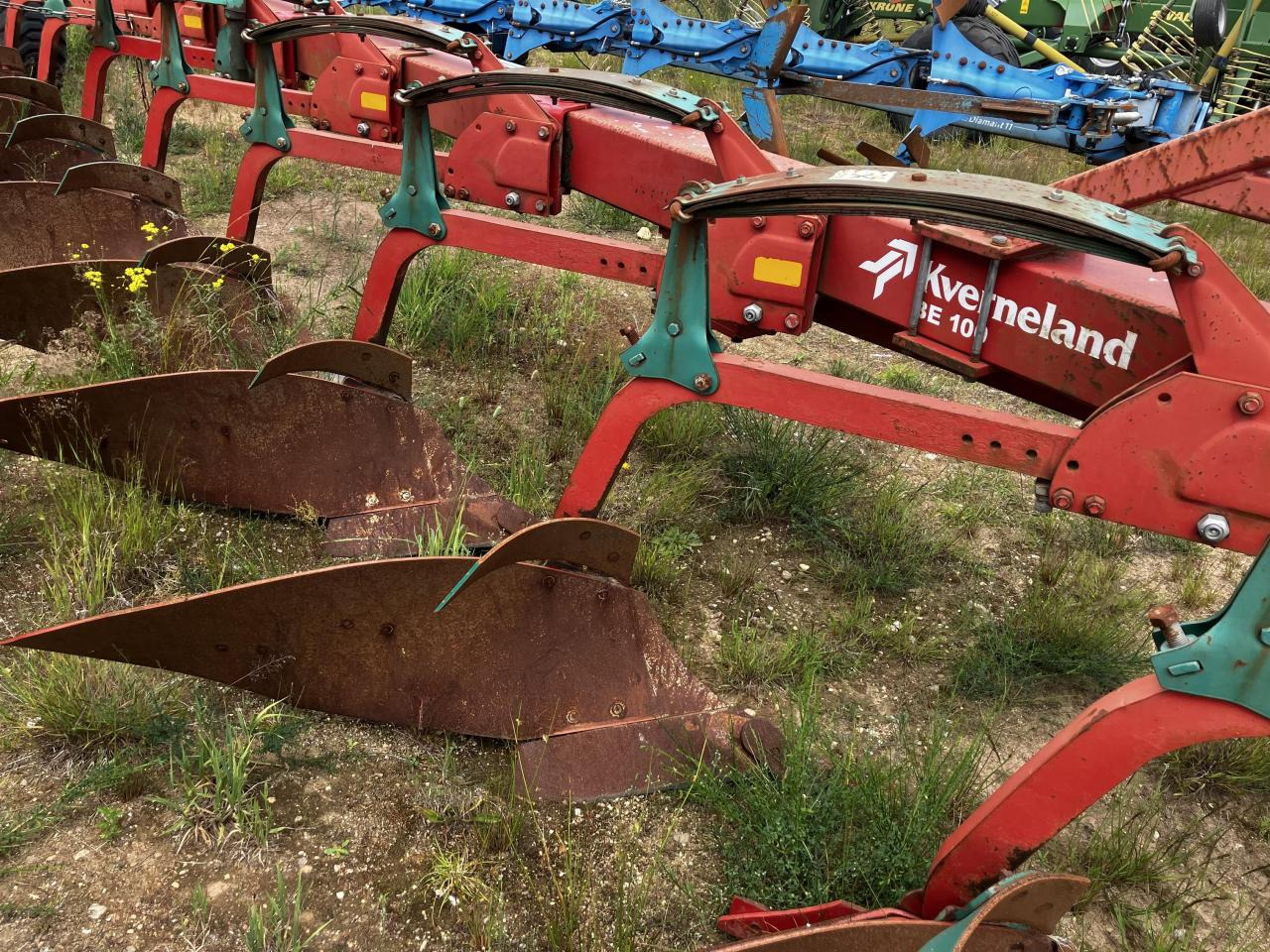 Kverneland BE-KKBE-100 - Плуг: снимка 2 Kverneland BE-KKBE-100 - Плуг: снимка 2