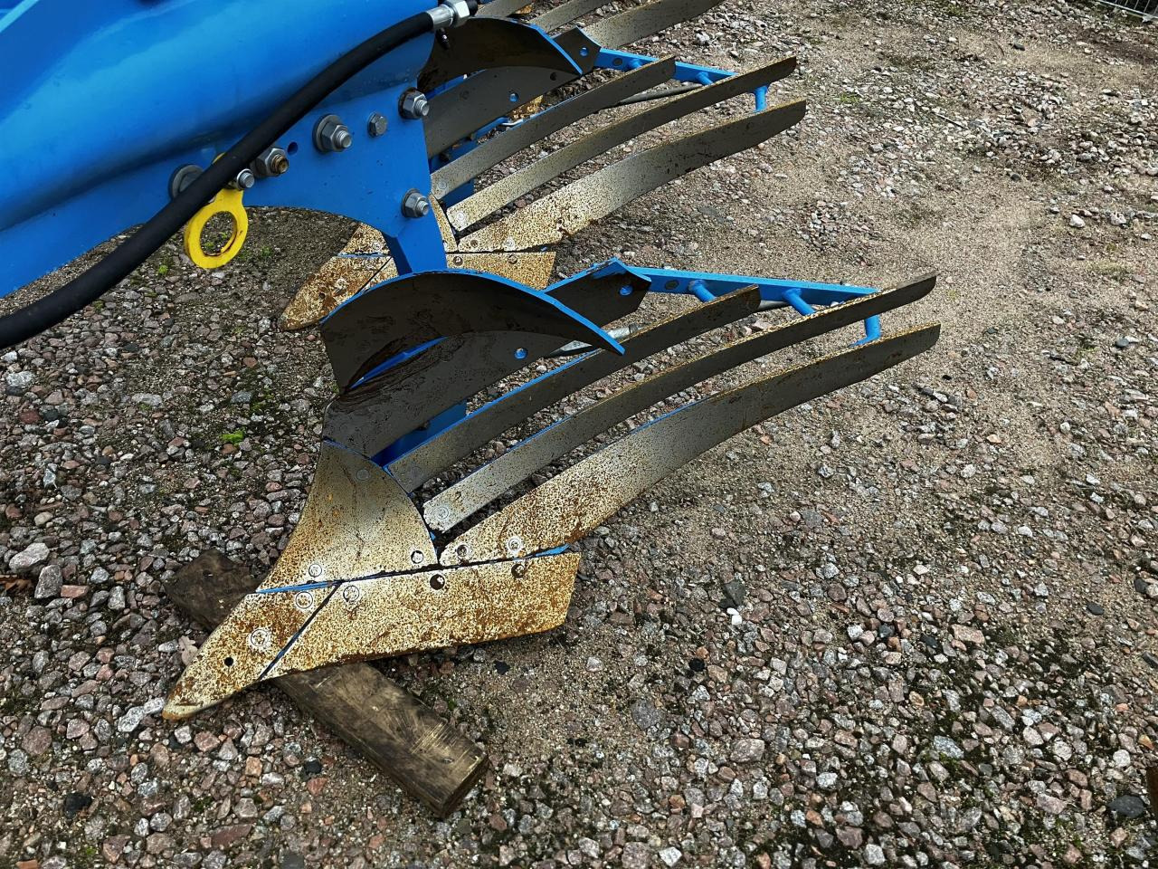 Lemken Juwel 8 M V U 5 L 100 - Плуг: снимка 4 Lemken Juwel 8 M V U 5 L 100 - Плуг: снимка 4