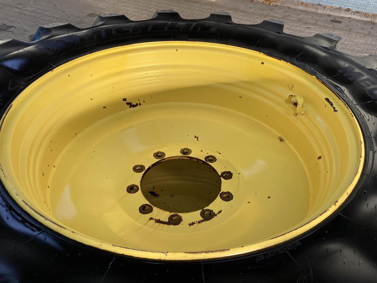 Michelin 620/70R38 - Гума за Селскостопанска техника: снимка 3 Michelin 620/70R38 - Гума за Селскостопанска техника: снимка 3