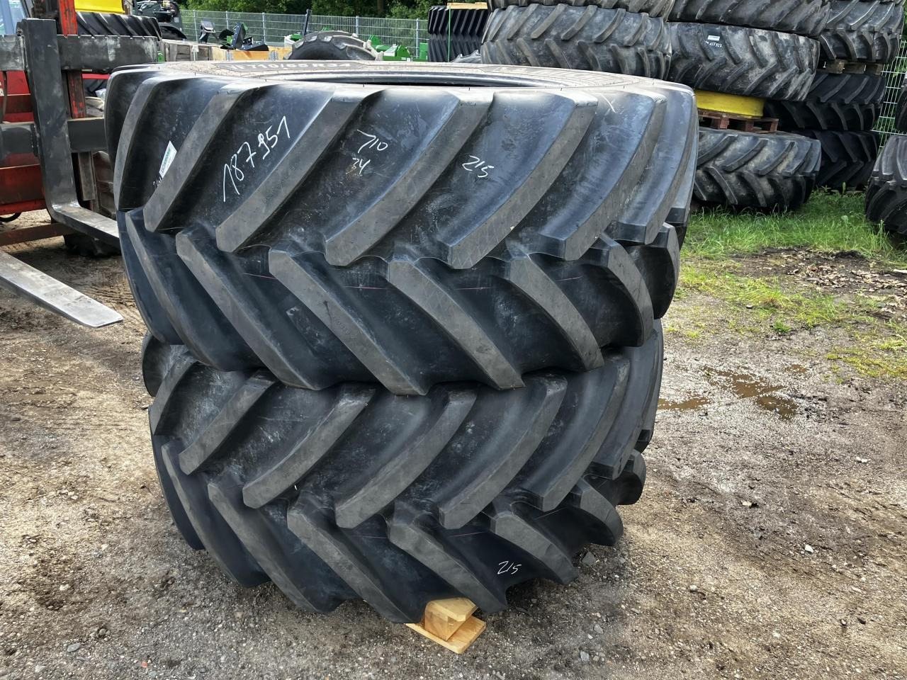 Michelin 710/55R34 VF - Гума за Селскостопанска техника: снимка 2 Michelin 710/55R34 VF - Гума за Селскостопанска техника: снимка 2