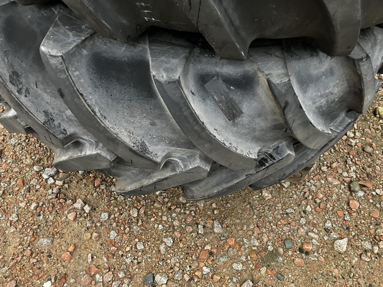 Mitas 500/80R28 - Гума за Селскостопанска техника: снимка 3 Mitas 500/80R28 - Гума за Селскостопанска техника: снимка 3