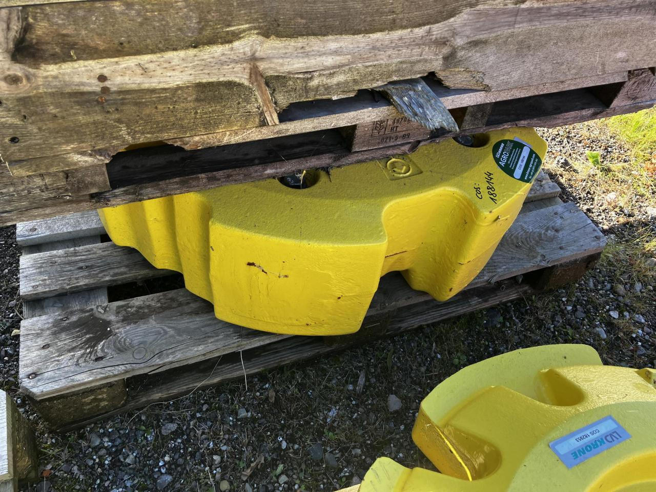 John Deere 70 Kg + 900 kg - Резервни части за Селскостопанска техника: снимка 2 John Deere 70 Kg + 900 kg - Резервни части за Селскостопанска техника: снимка 2