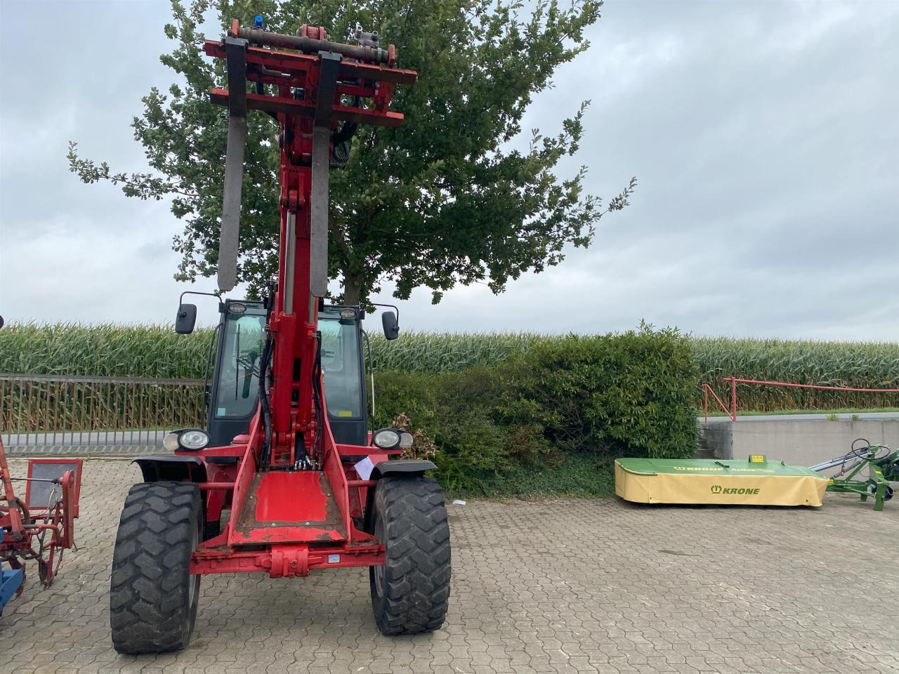 Schäffer 9310T - Телескопичен товарач: снимка 3 Schäffer 9310T - Телескопичен товарач: снимка 3