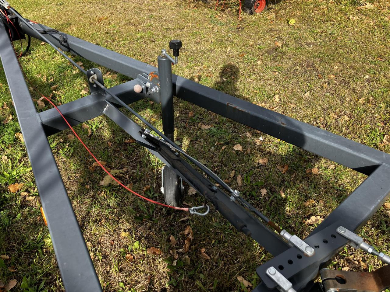 TAM Leguan Quattro 45ft - Хедер: снимка 4 TAM Leguan Quattro 45ft - Хедер: снимка 4