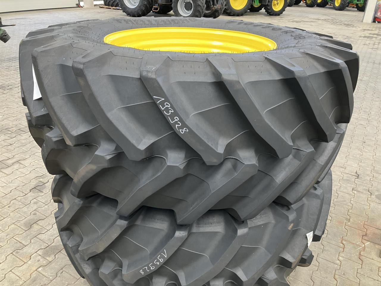 Trelleborg 710/70R38 - Гума за Селскостопанска техника: снимка 1 Trelleborg 710/70R38 - Гума за Селскостопанска техника: снимка 1