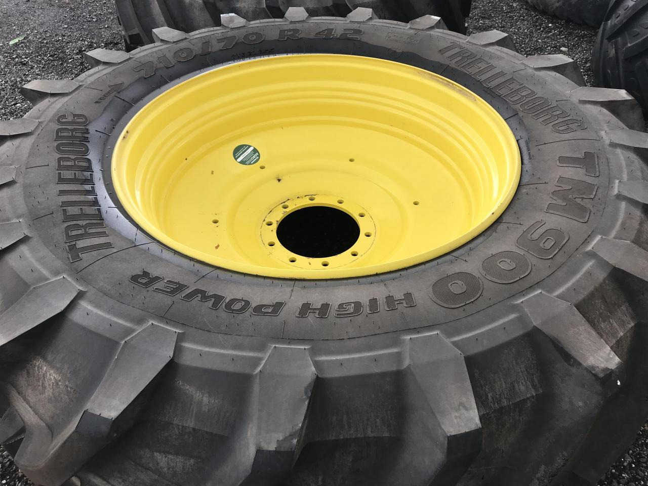 Trelleborg 710/70R42 - Гума за Селскостопанска техника: снимка 5 Trelleborg 710/70R42 - Гума за Селскостопанска техника: снимка 5