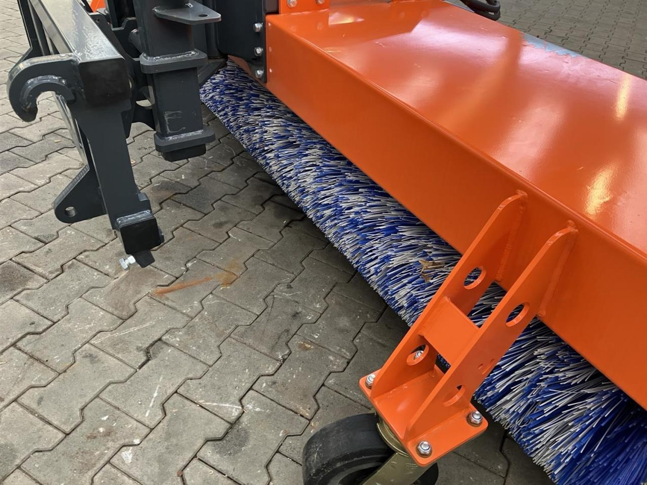 Tuchel Profi 660 - Четка: снимка 4 Tuchel Profi 660 - Четка: снимка 4