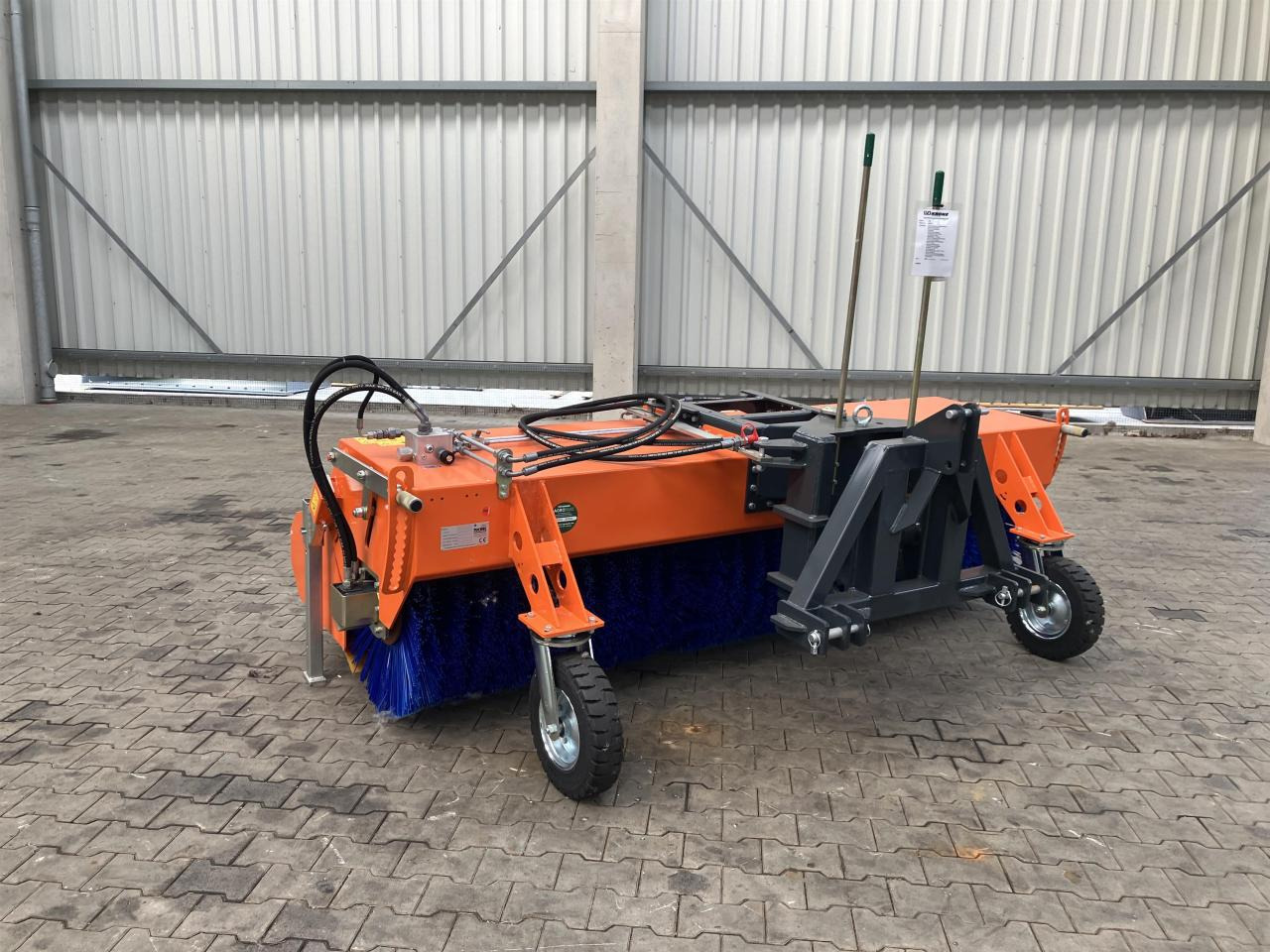 Tuchel Profi-Champ 280 - Четка: снимка 1 Tuchel Profi-Champ 280 - Четка: снимка 1