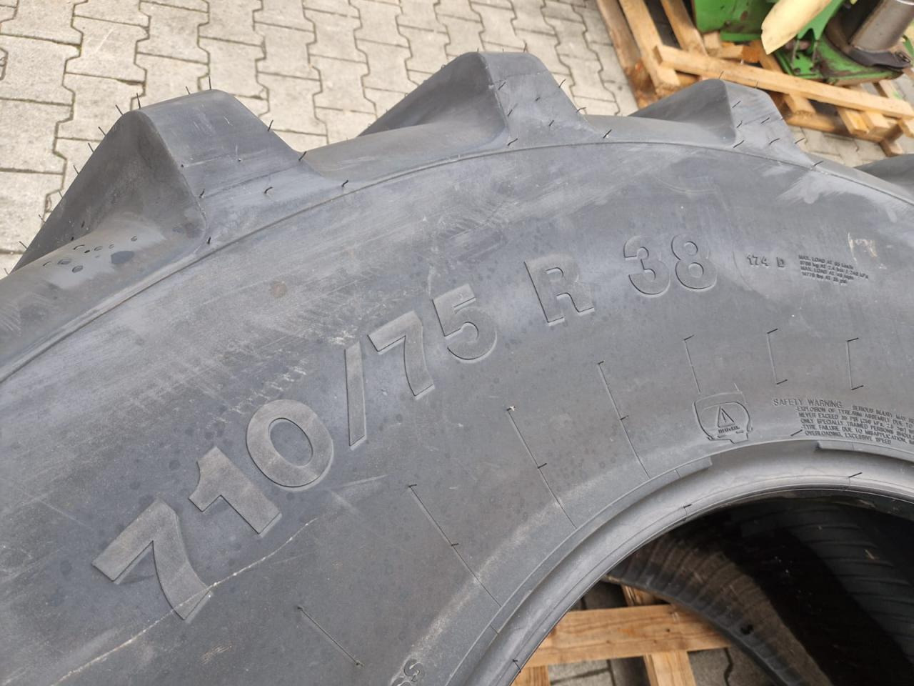 Vredestein 710/75R38 - Гума за Селскостопанска техника: снимка 4 Vredestein 710/75R38 - Гума за Селскостопанска техника: снимка 4