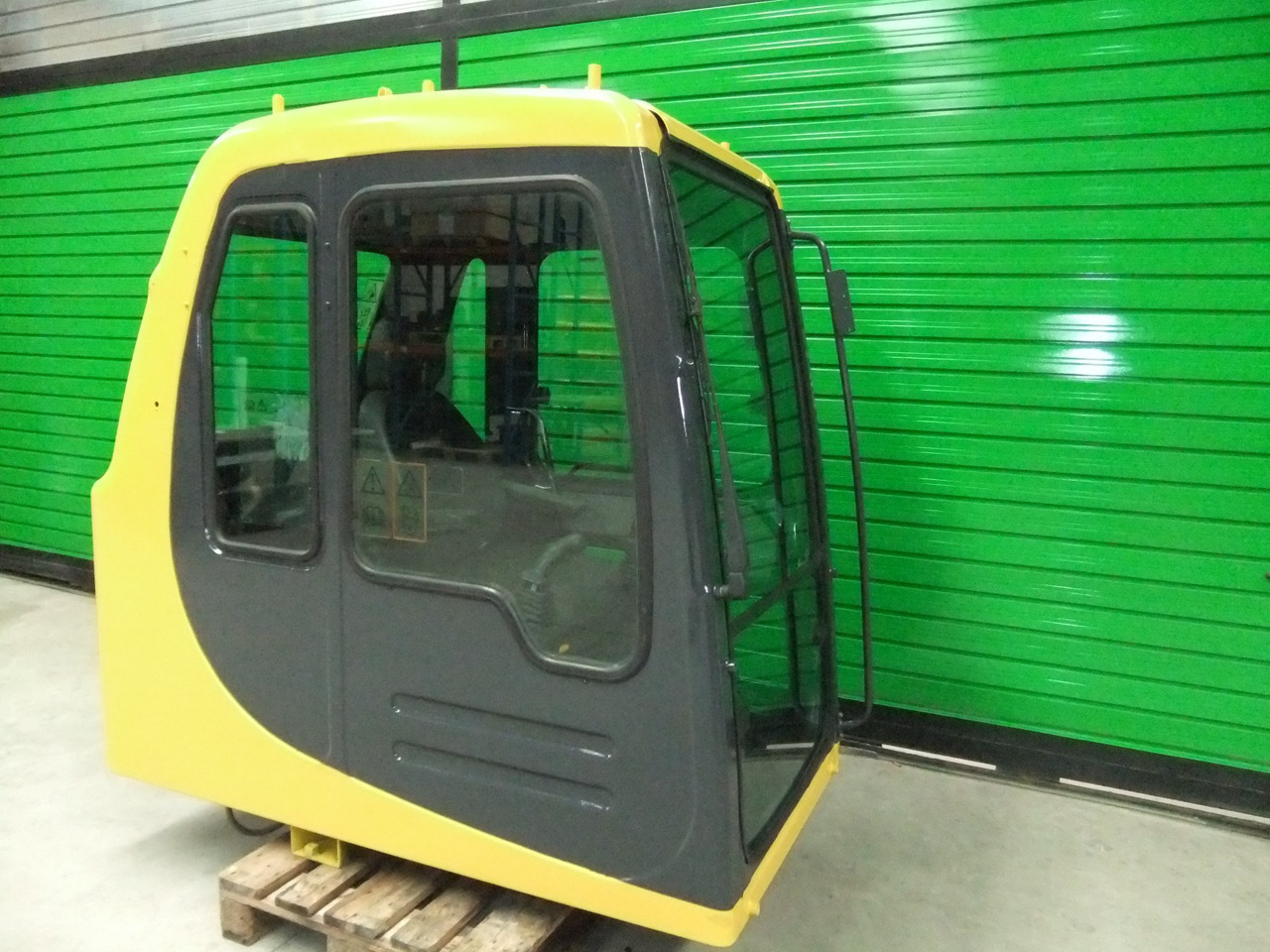 Cab EROPS KOMATSU PC340-6 - Кабина за Строителна техника: снимка 2 Cab EROPS KOMATSU PC340-6 - Кабина за Строителна техника: снимка 2