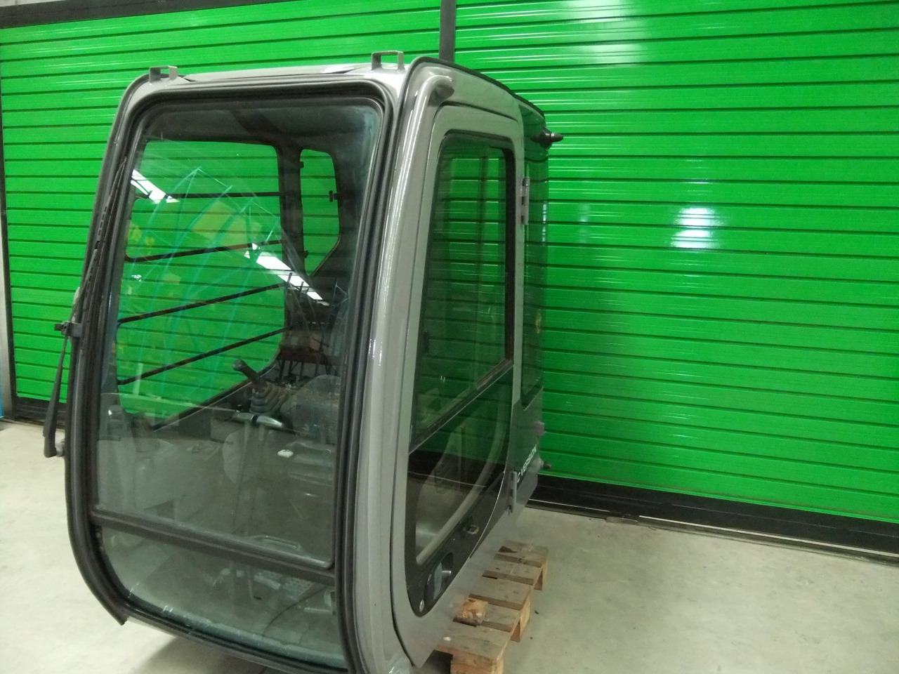 Cab FIAT-HITACHI EX215 71466300 - Кабина за Строителна техника: снимка 5 Cab FIAT-HITACHI EX215 71466300 - Кабина за Строителна техника: снимка 5