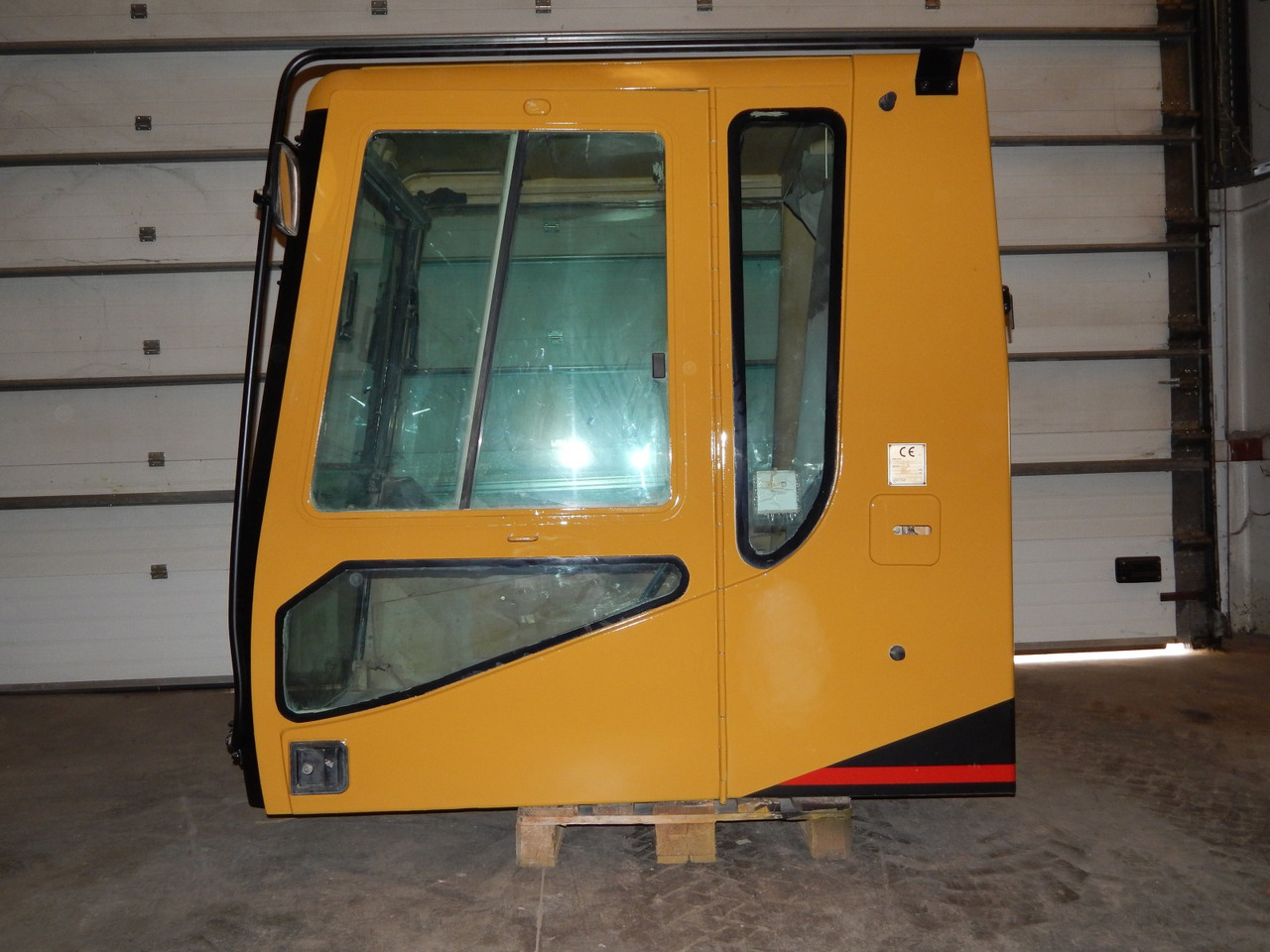Cab ROPS CATERPILLAR 365B - Кабина за Строителна техника: снимка 2 Cab ROPS CATERPILLAR 365B - Кабина за Строителна техника: снимка 2