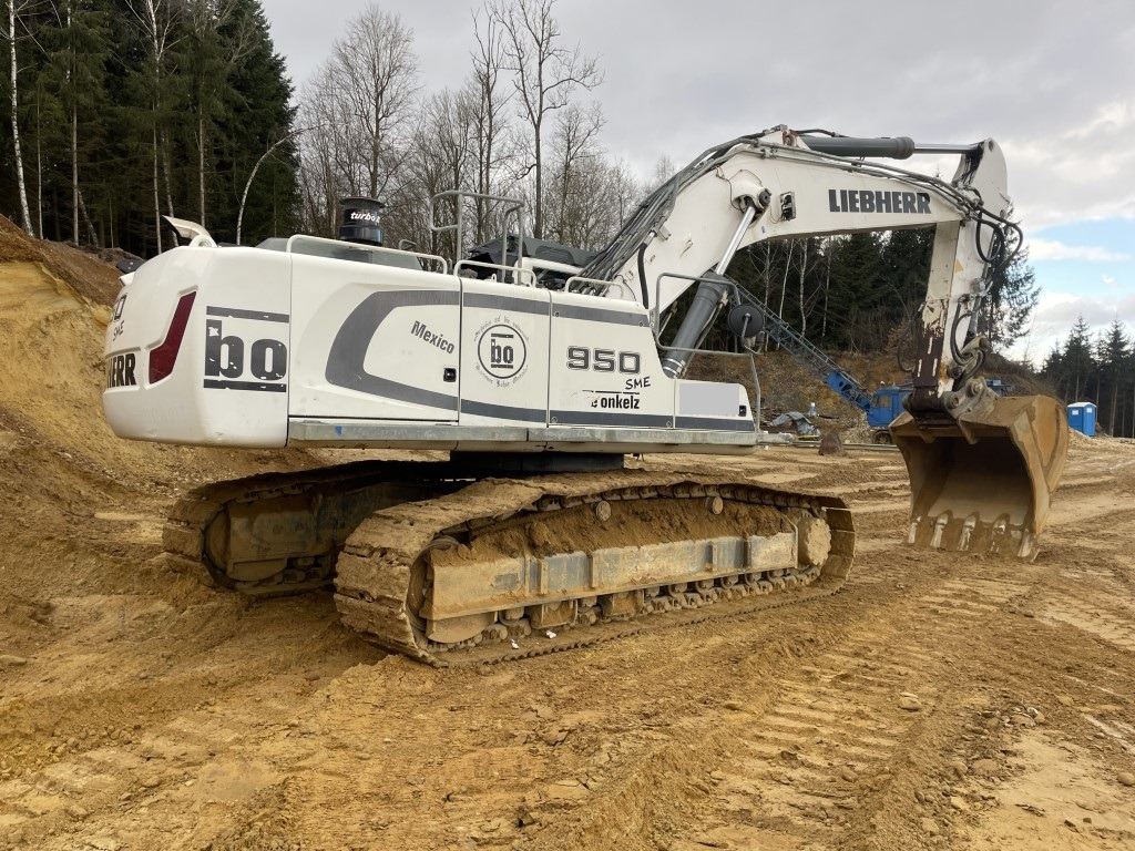 LIEBHERR R 950 SME - Верижен багер: снимка 4 LIEBHERR R 950 SME - Верижен багер: снимка 4
