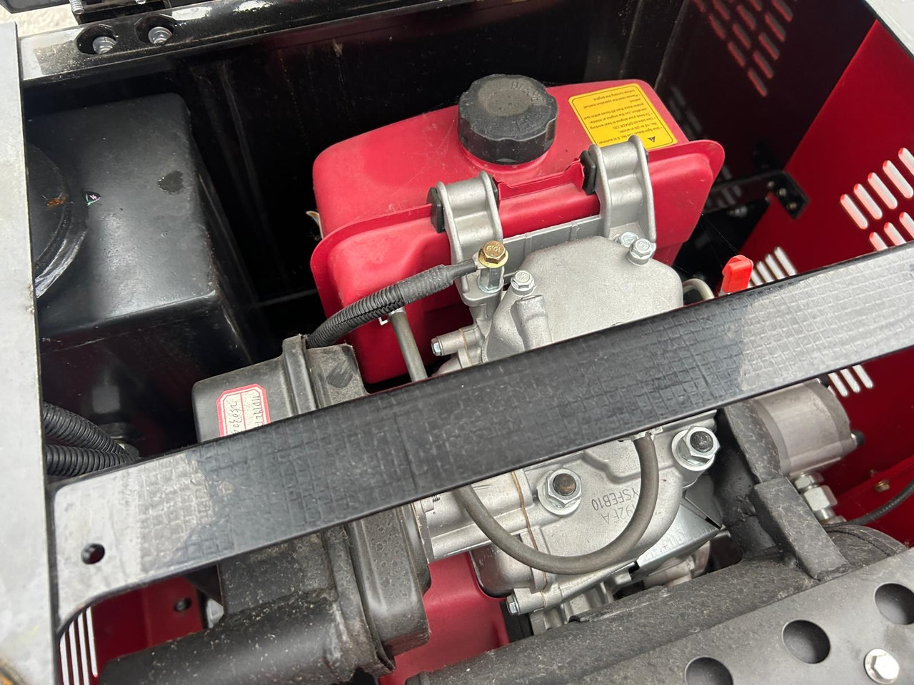 Minibagger JPC HT12 - Мини багер: снимка 5 Minibagger JPC HT12 - Мини багер: снимка 5