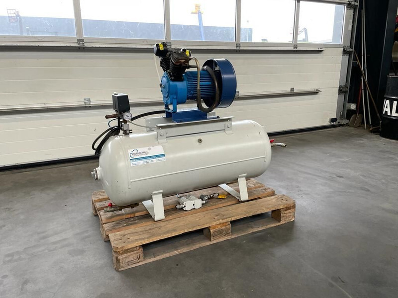 Alup 2.2 kW 240 L / min 10 Bar Elektrische Zuigercompressor op ketel - Компресор за въздух: снимка 4 Alup 2.2 kW 240 L / min 10 Bar Elektrische Zuigercompressor op ketel - Компресор за въздух: снимка 4