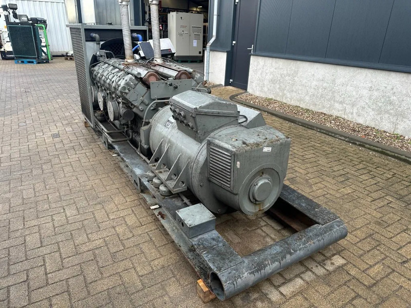 Baudouin Leroy Somer 300 kVA noodstroom generatorset ex Emergency - Електрогенератор: снимка 5 Baudouin Leroy Somer 300 kVA noodstroom generatorset ex Emergency - Електрогенератор: снимка 5