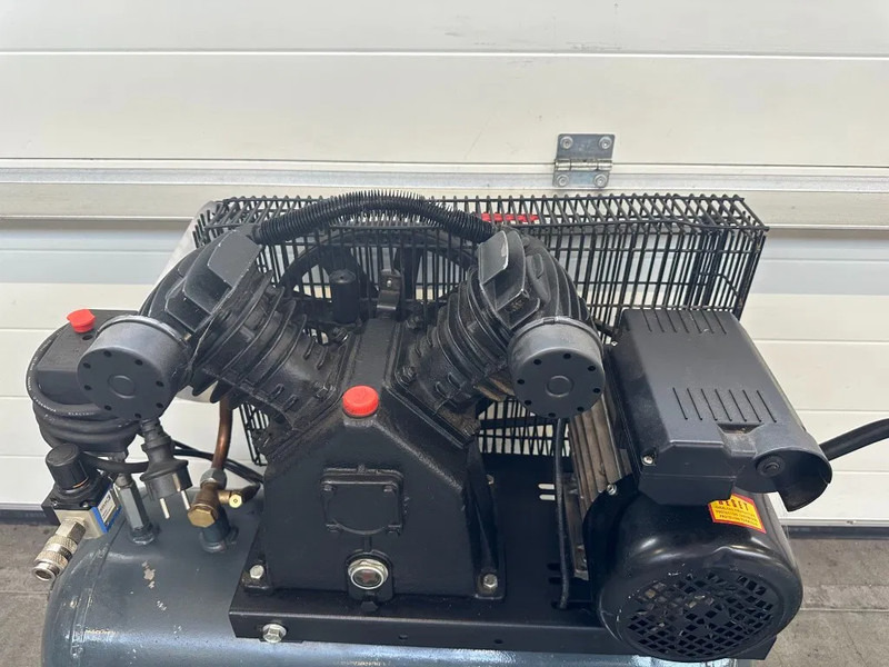 COMPRESSOR Contimac CM410/10/50W 3 PK 400 L / min 10 Bar Elektrische Zuigercompressor - Компресор за въздух: снимка 5 COMPRESSOR Contimac CM410/10/50W 3 PK 400 L / min 10 Bar Elektrische Zuigercompressor - Компресор за въздух: снимка 5