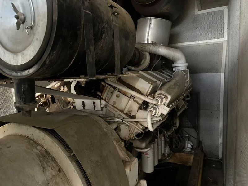 Електрогенератор Cummins KTA 38 G5 Leroy Somer 1000 kVA Silent generatorset in container: снимка 15 Електрогенератор Cummins KTA 38 G5 Leroy Somer 1000 kVA Silent generatorset in container: снимка 15