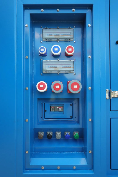 Нови Електрогенератор Cummins KTA 38 G5 Leroy Somer 1250 kVA Silent generatorset in 20 ft container New !: снимка 12 Нови Електрогенератор Cummins KTA 38 G5 Leroy Somer 1250 kVA Silent generatorset in 20 ft container New !: снимка 12