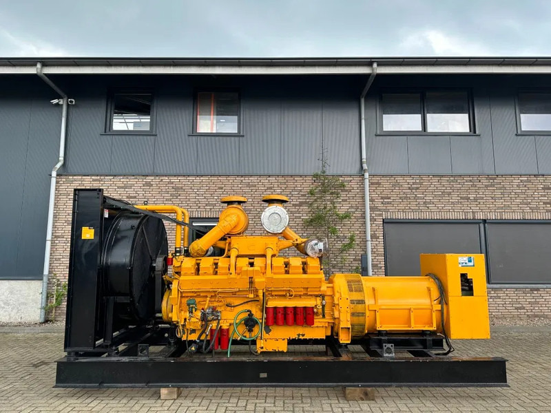 Електрогенератор Cummins KTA 50 G1 SDMO Leroy Somer 1125 kVA generatorset ex emergency 580 hours: снимка 12