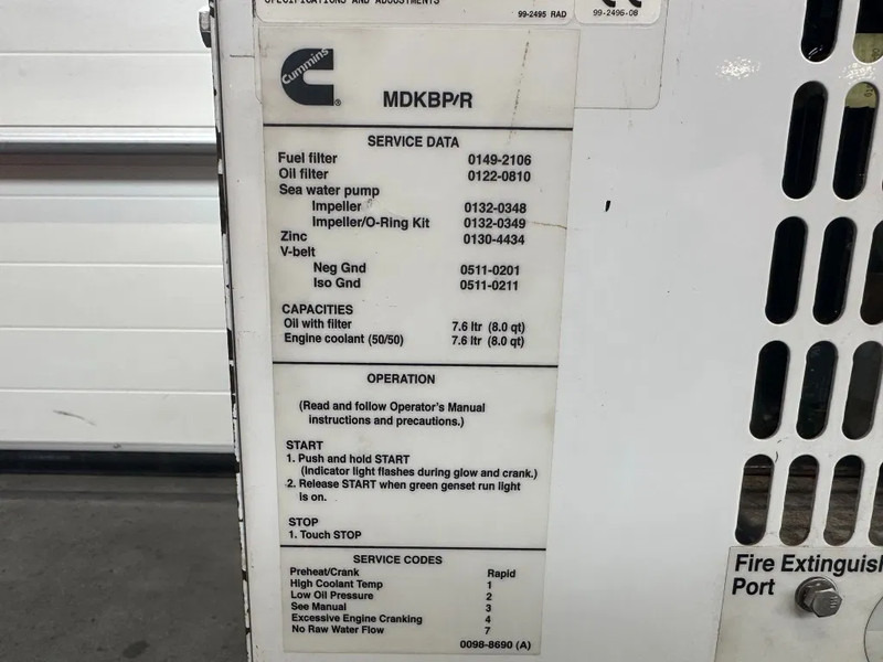 Cummins Onan MDKBP Kubota 4 cilinder Diesel 13.5 kVA Marine Silent generatorset - Електрогенератор: снимка 5 Cummins Onan MDKBP Kubota 4 cilinder Diesel 13.5 kVA Marine Silent generatorset - Електрогенератор: снимка 5