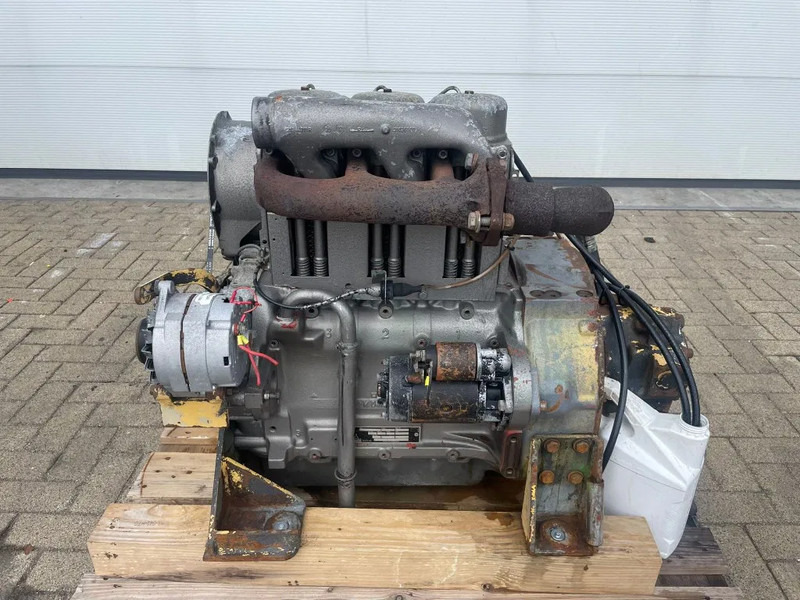 Deutz F3L 912 Motor 3 cilinder 38 kW 52 PK Diesel Motor - Двигател за Подемно-транспортна техника: снимка 2 Deutz F3L 912 Motor 3 cilinder 38 kW 52 PK Diesel Motor - Двигател за Подемно-транспортна техника: снимка 2
