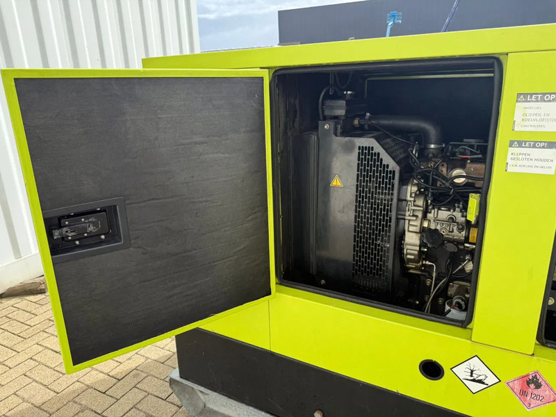 GESAN DPR 60 Perkins Leroy Somer 60 kVA Silent Rental generatorset - Електрогенератор: снимка 2 GESAN DPR 60 Perkins Leroy Somer 60 kVA Silent Rental generatorset - Електрогенератор: снимка 2
